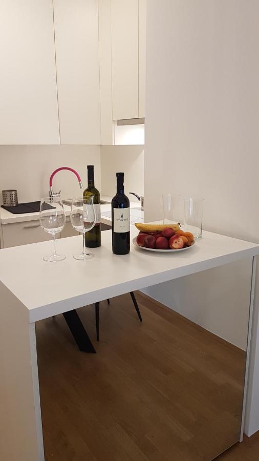 Deluxe Apartment Kristian Whit A Private Parking Fiume Esterno foto