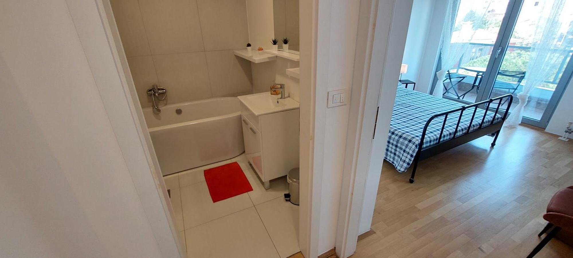Deluxe Apartment Kristian Whit A Private Parking Fiume Esterno foto
