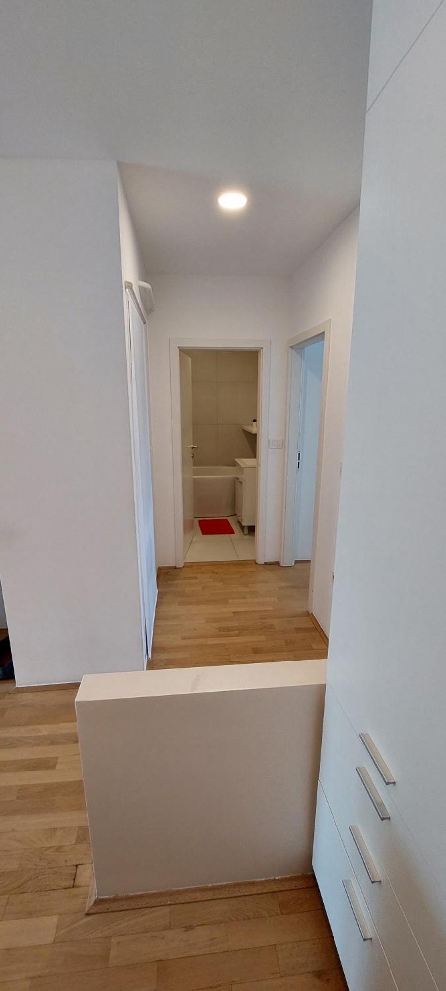 Deluxe Apartment Kristian Whit A Private Parking Fiume Esterno foto